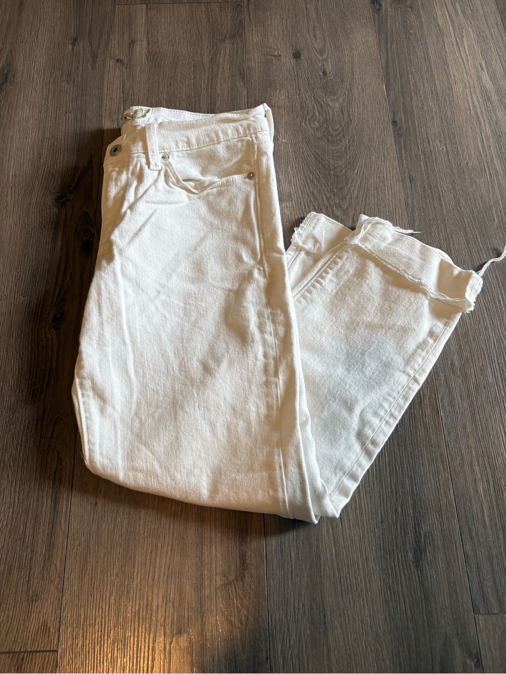 Lucky Brand Sweet Crop White jeans size 8/29